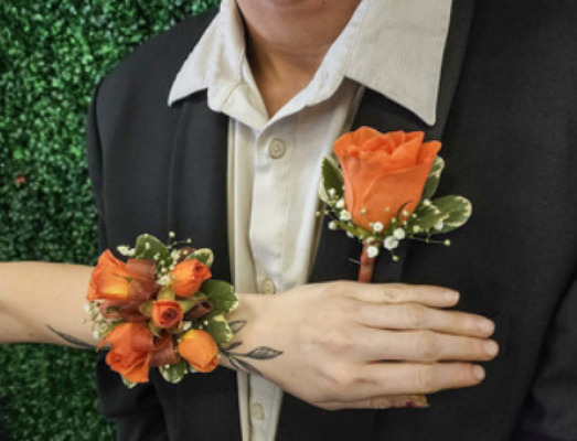 Prom test dev. from Fabbrini's Flowers in Hoffman Estates, IL